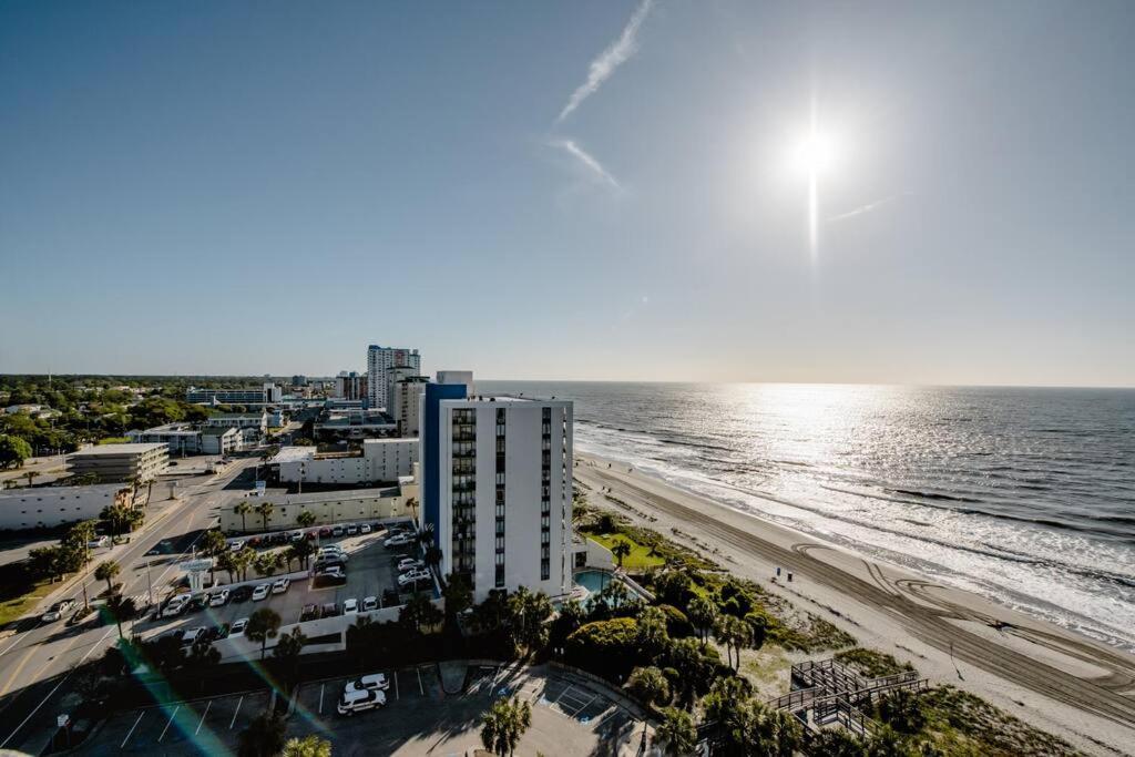 Royal Retreat-Amazing View-King Bed-1 Bedroom-Full Kitchen-Free Parking-Self Check-In Myrtle Beach Zewnętrze zdjęcie